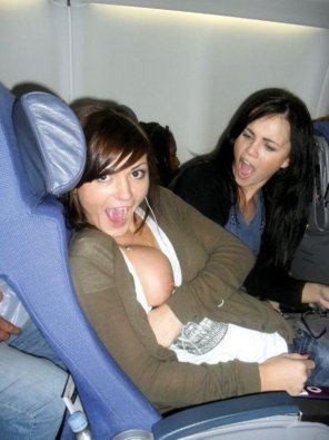 zdjęcie amatorskie In-flight entertainment