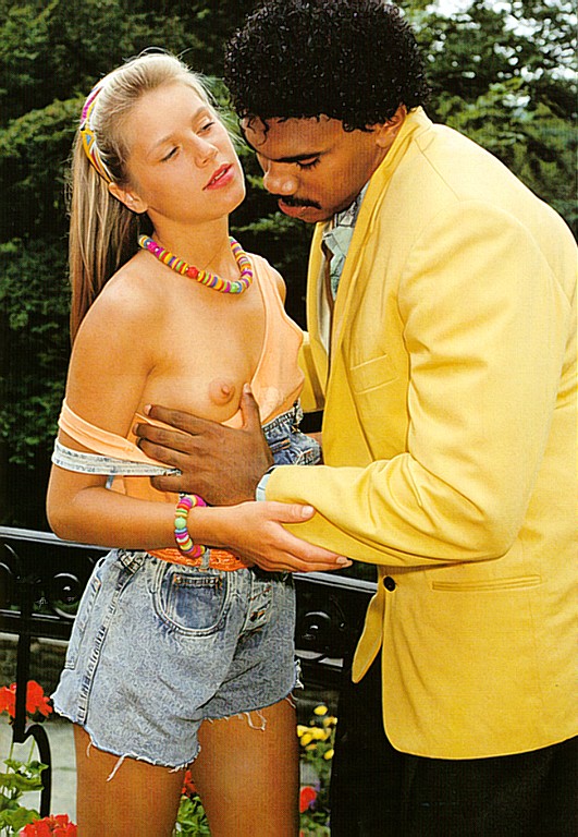 amateur photo A02nm-es28c