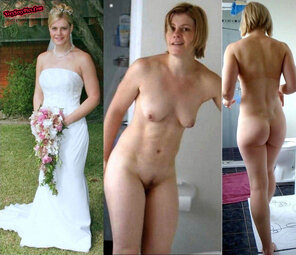 アマチュア写真 1664450592_39-titki-biz-p-naked-wife-dressed-undressed-erotika-pinte-40