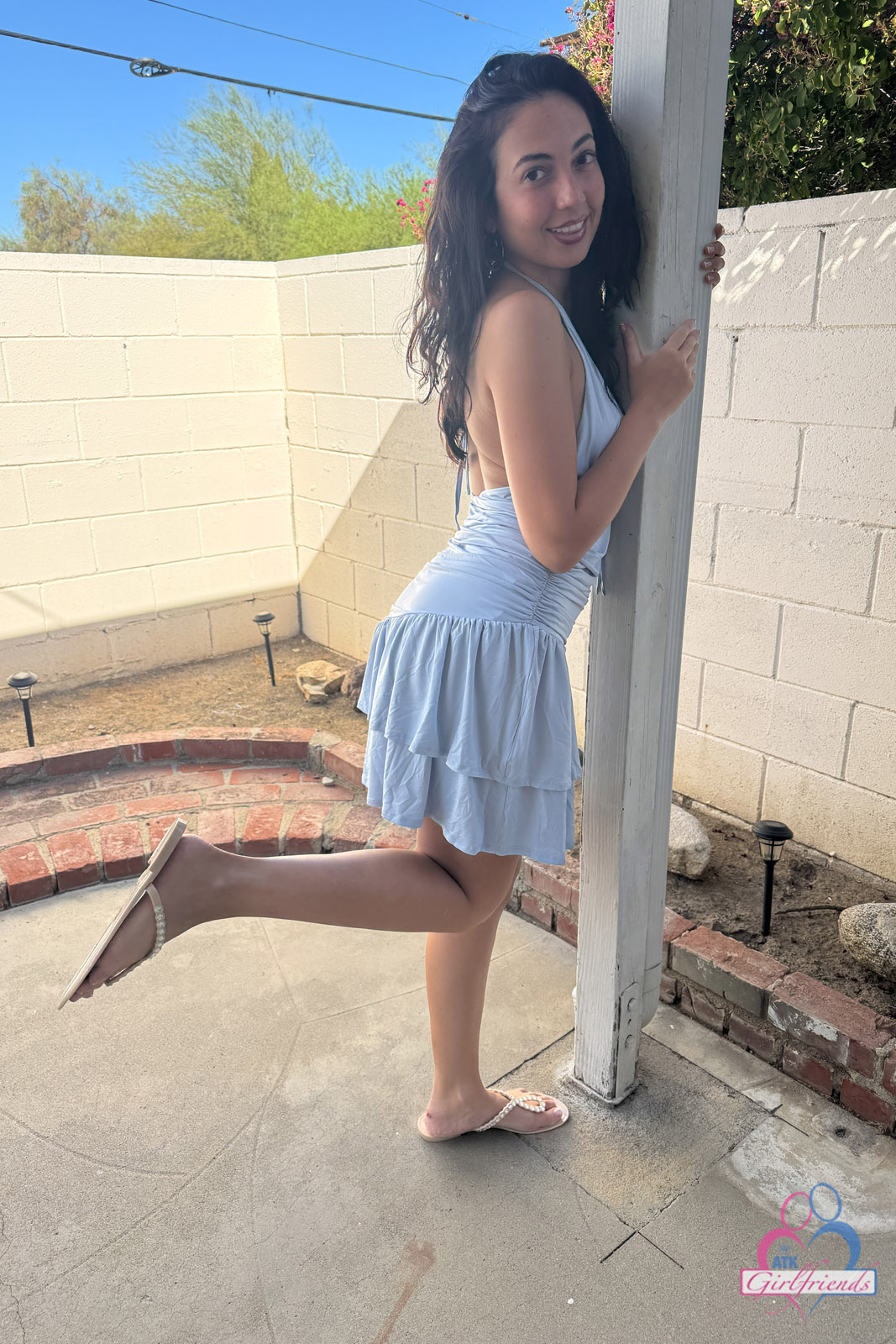 amateur photo 1000080939