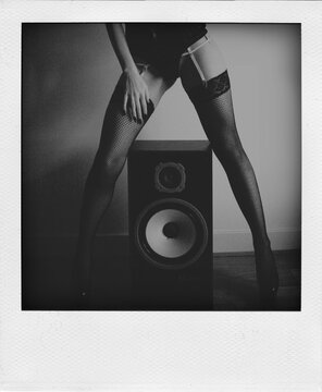 foto amadora Polaroid | fishnet stockings
