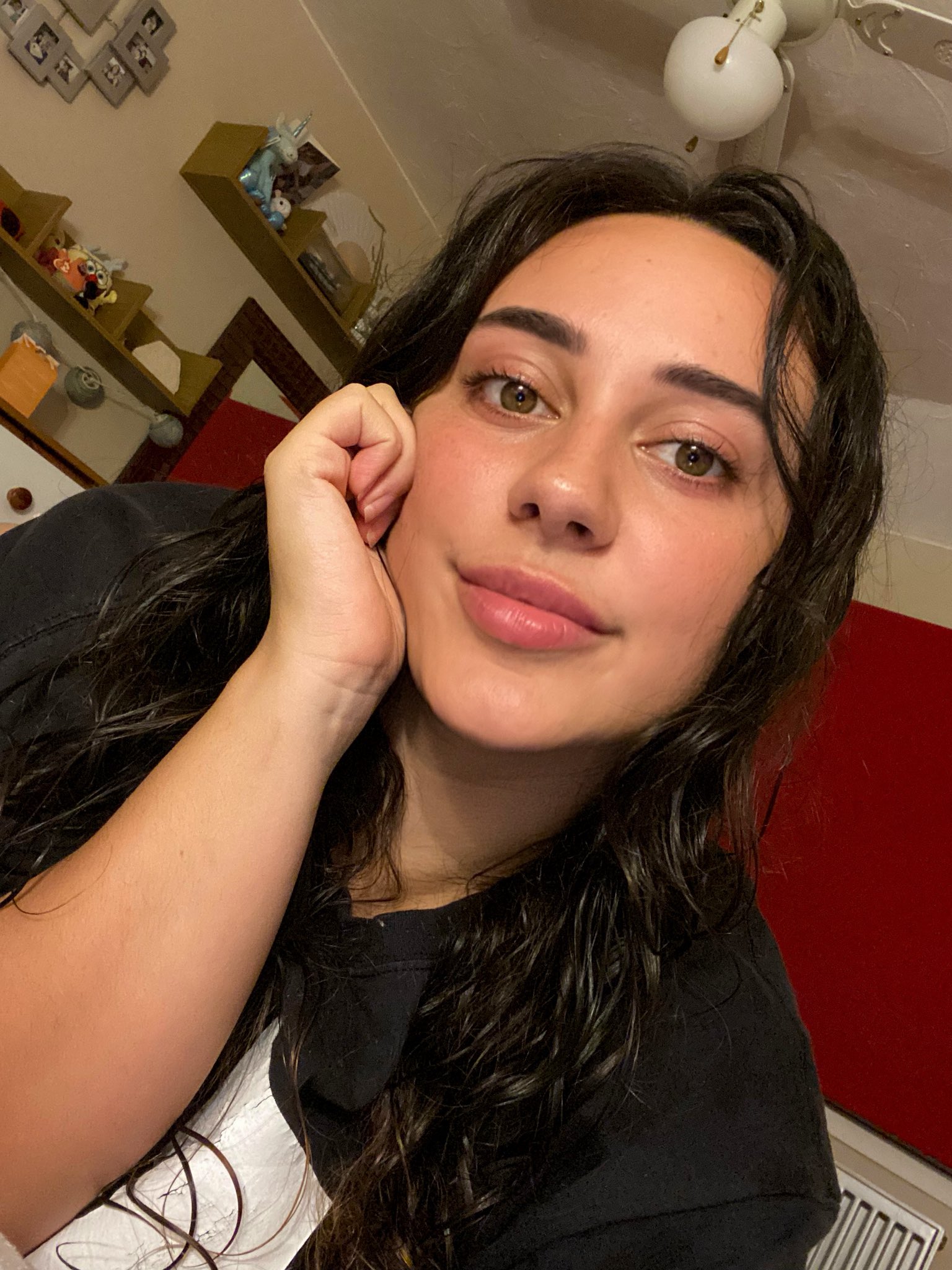 amateur photo GxnVdCVWMAAvo49