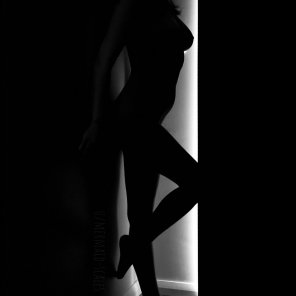 amateur photo Stark naked silhouette