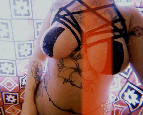 zdjęcie amatorskie I'm your hot Mistress with tattoos ðŸŒ¸ Any suggestion for a new one? âœ¨
