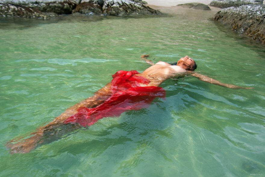 eb_presenting-nov-lera_nov-lera_high_0009