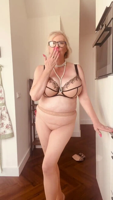 a0ba6a3f-c2bc-486b-9e01-6a14a5a10d8b