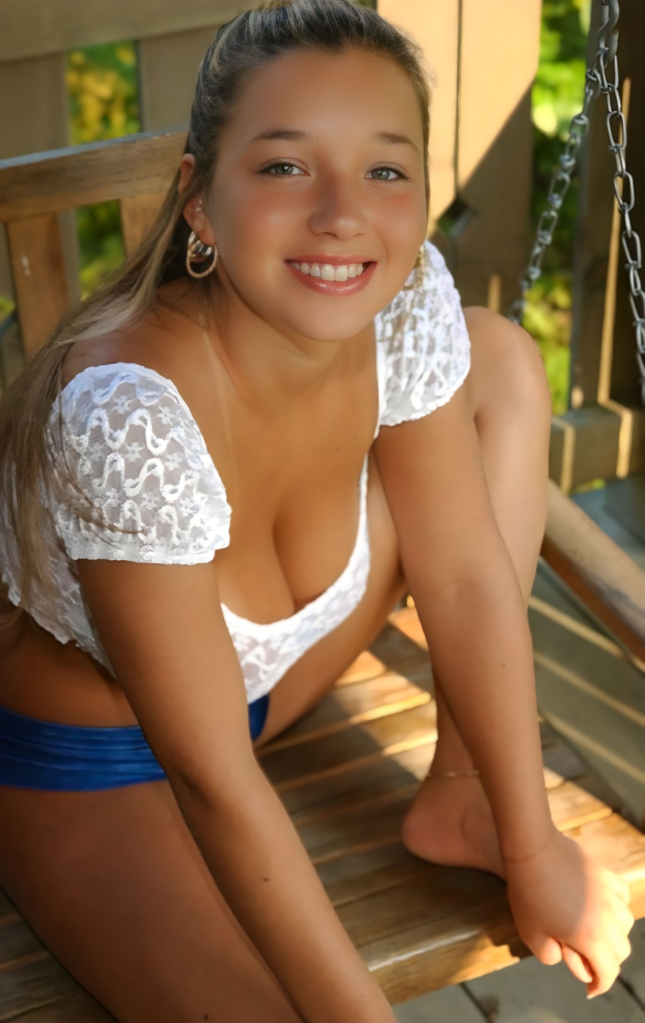 amateur photo Christina Lucci 209~59