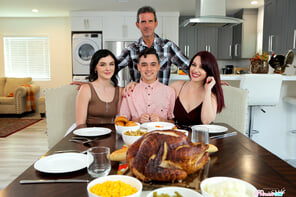 photo amateur did_you_get_your_stepsister_pregnant_on_thanksgiving_001