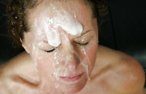 photo amateur Cum covered hotties take a facial
