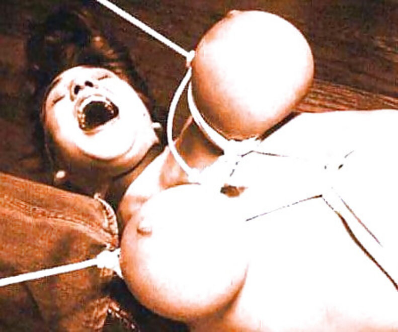 Little Oral Annie #1 #7276341