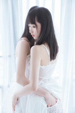photo amateur KimemeOwO (木绵绵OwO) - 朝(白裙×白裙) (20)