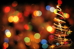 アマチュア写真 christmas-tree-and-lights-800px