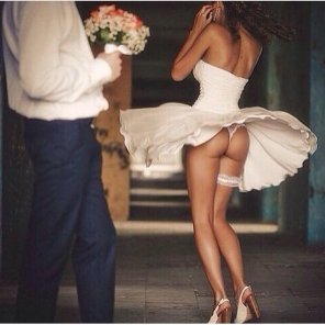 foto amadora White Clothing Dress Beauty Leg 