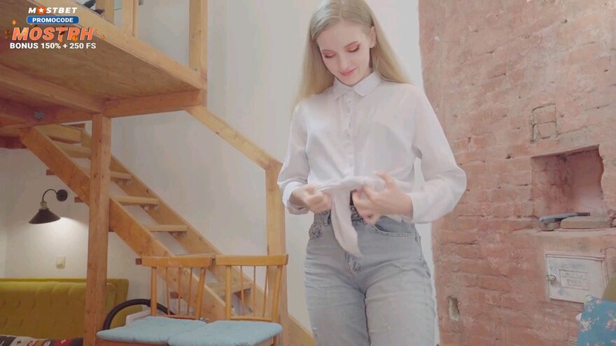 2024-10-12 11_32_54 nude