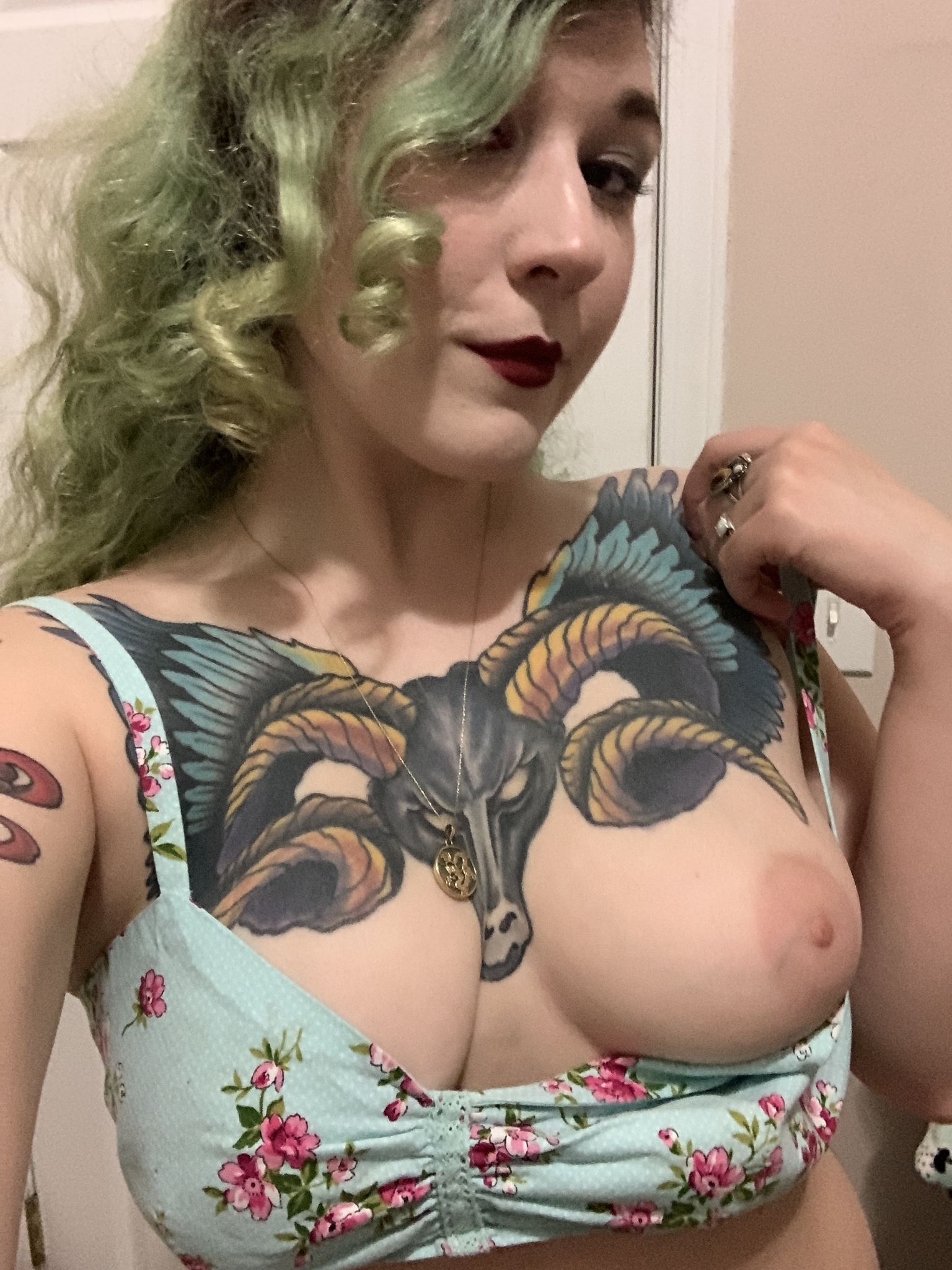 Made a vintage bra and damned if it isnâ€™t the comfiest thing Iâ€™ve ever worn Porn