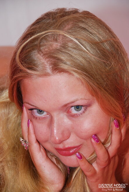 Meile 20080705-00177 nude