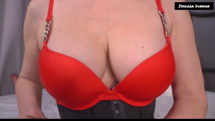 5 MILF Iasdora Dunkan Big Titty Tease Ferri Clit Vibes(3)