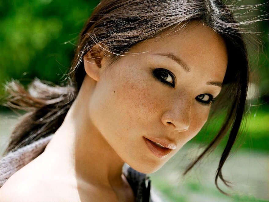 Lucy Liu nude