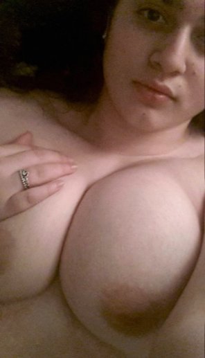 amateur-Foto My busty amateur tits.