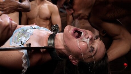 amateur photo 64718151_008_6c90