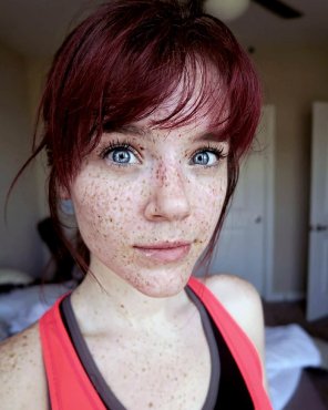 photo amateur Freckled Girl