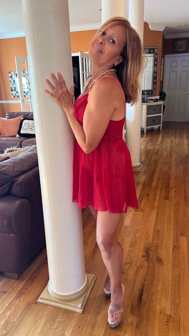 6BAF2F8B-5A6B-4528-8736-7E8922745745