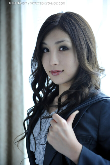 Natsumi IIjima-666 nude