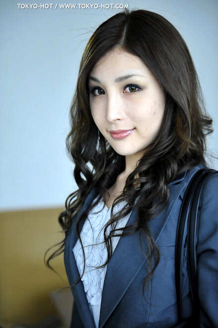 Natsumi IIjima-701 nude