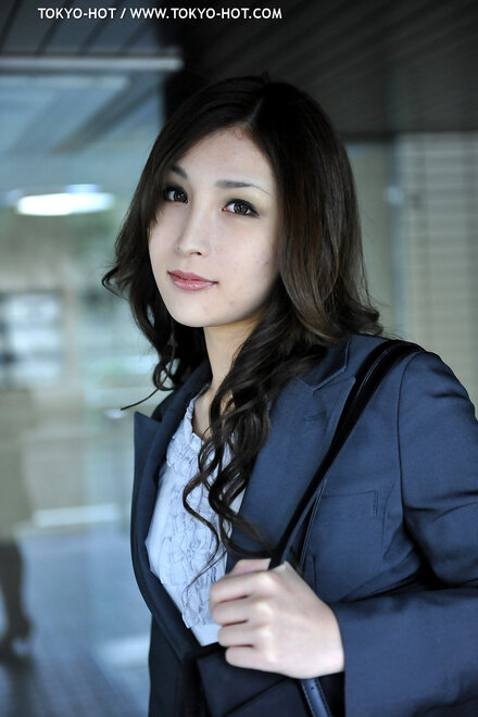 Natsumi IIjima-732 nude