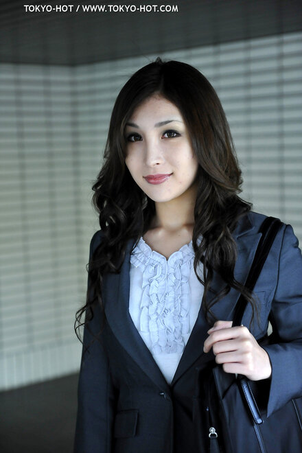 Natsumi IIjima-743 nude