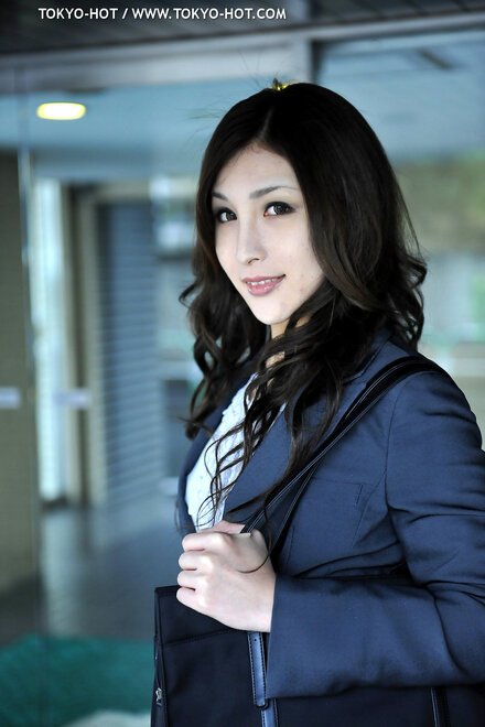 Natsumi IIjima-751 nude