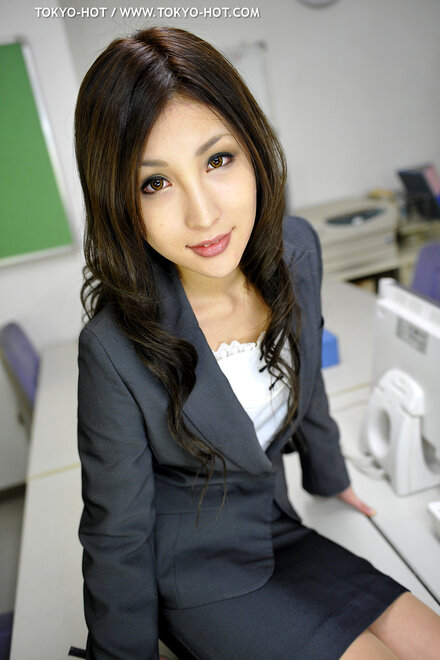 Natsumi IIjima-835 nude