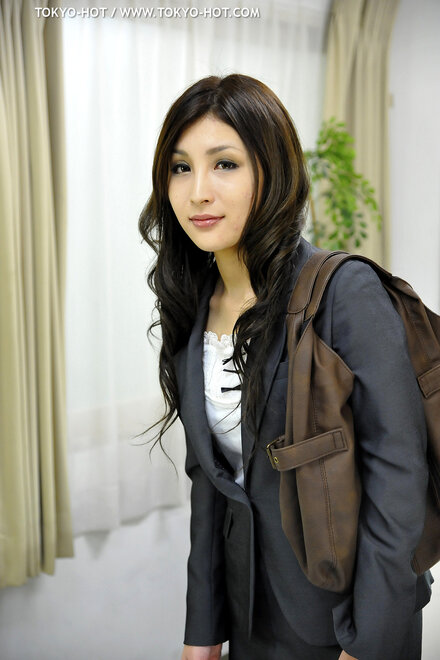 Natsumi IIjima-886 nude