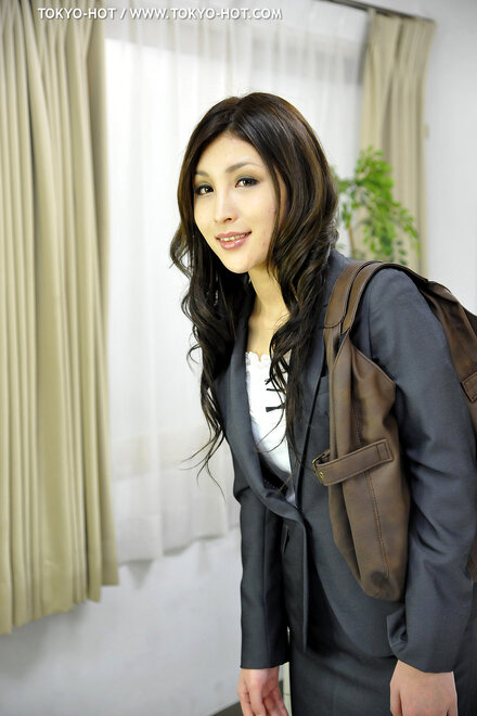 Natsumi IIjima-892 nude