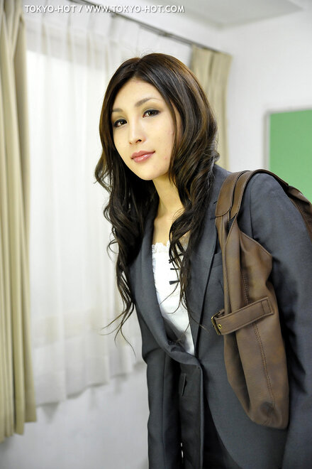 Natsumi IIjima-893 nude