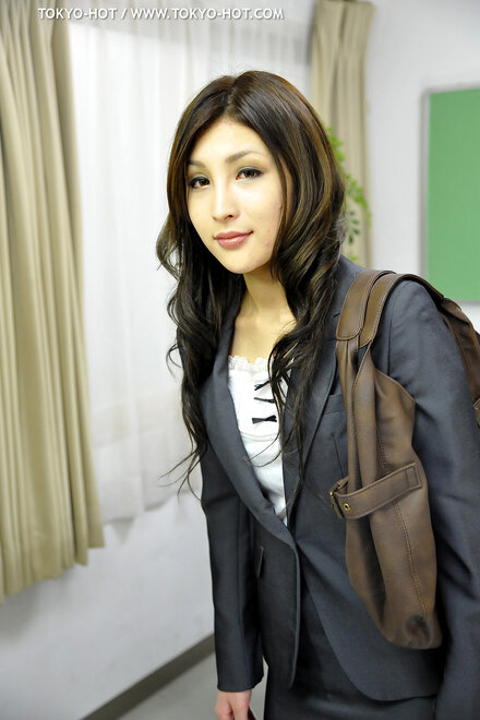 Natsumi IIjima-899 nude