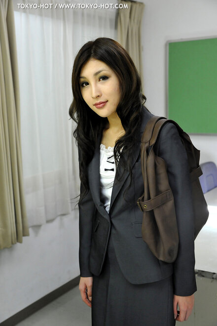 Natsumi IIjima-913 nude