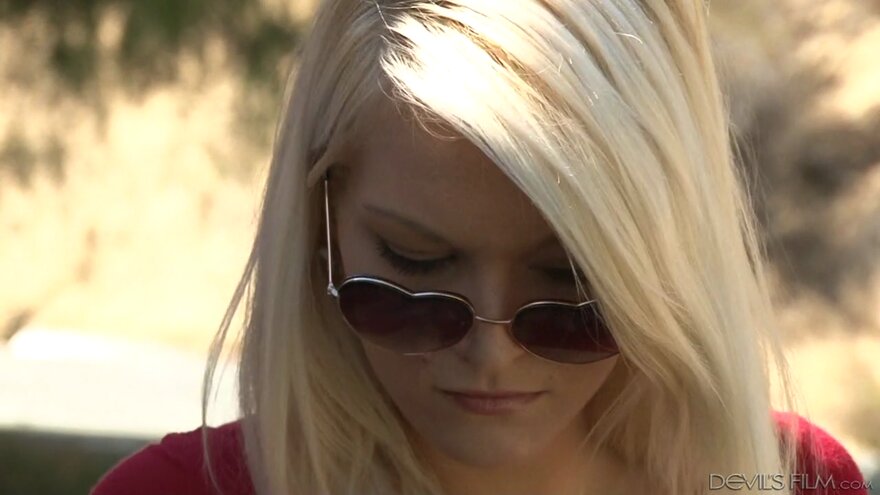 skylar-madison_my-new-black-stepdaddy--2321_720p.mp4_20240905151628_0019