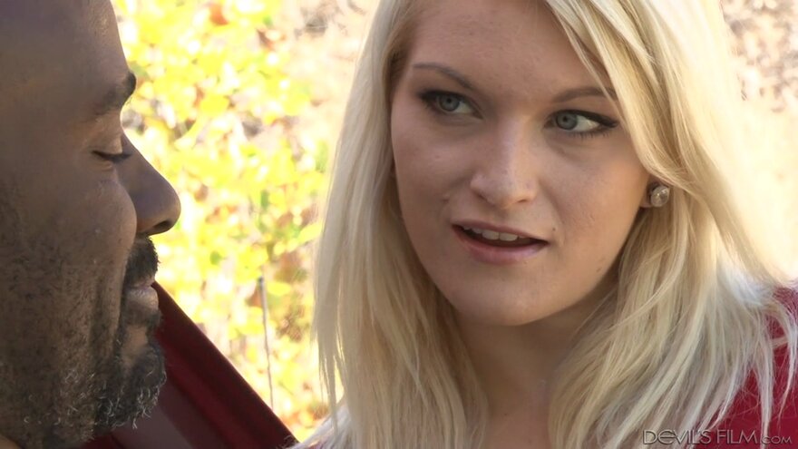 skylar-madison_my-new-black-stepdaddy--2321_720p.mp4_20240905151628_0044