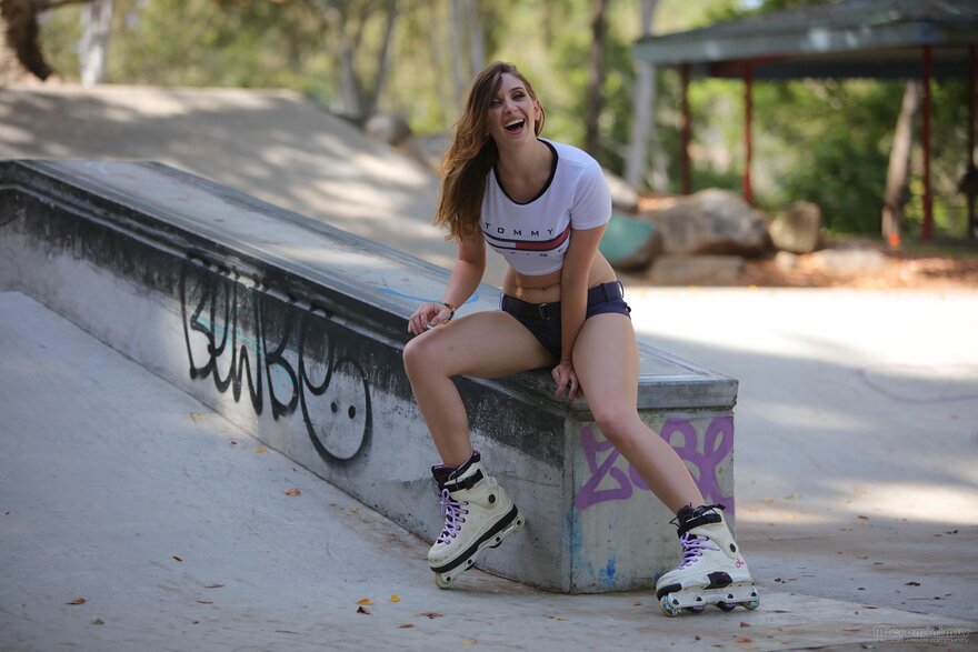 Birthday Skate 0086-topaz-sharpen-faceai