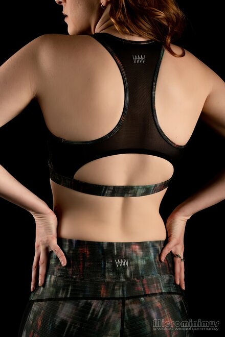 FitStop 0237-topaz-enhance-2.8x nude