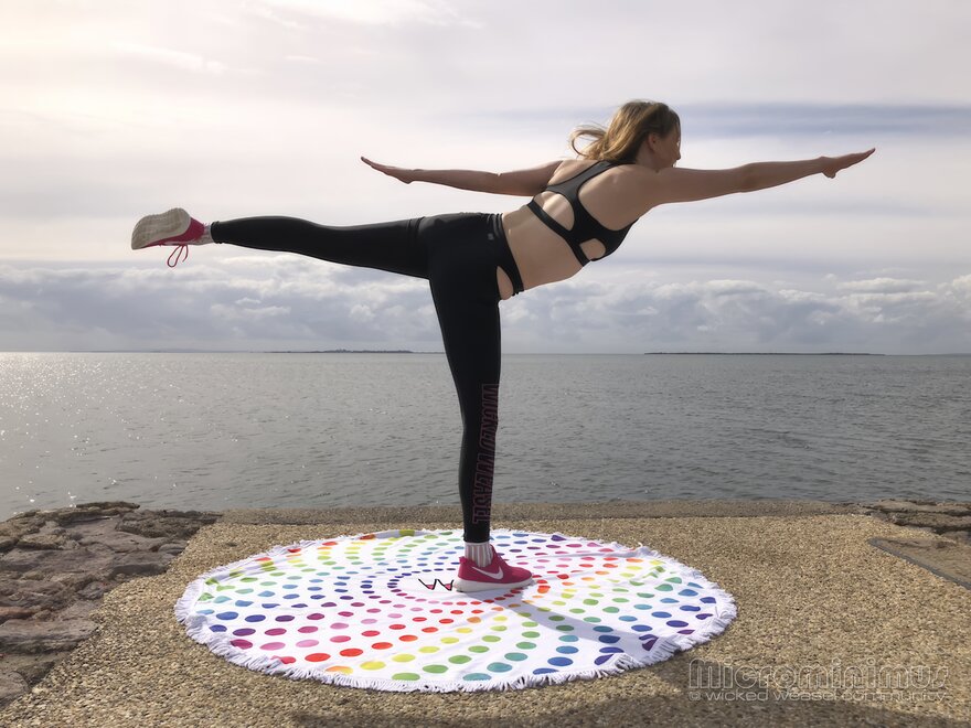 FitStop 0240-topaz-enhance-3.6x nude