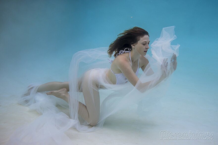 Peaceful 0659-topaz-faceai-enhance-3.5x nude