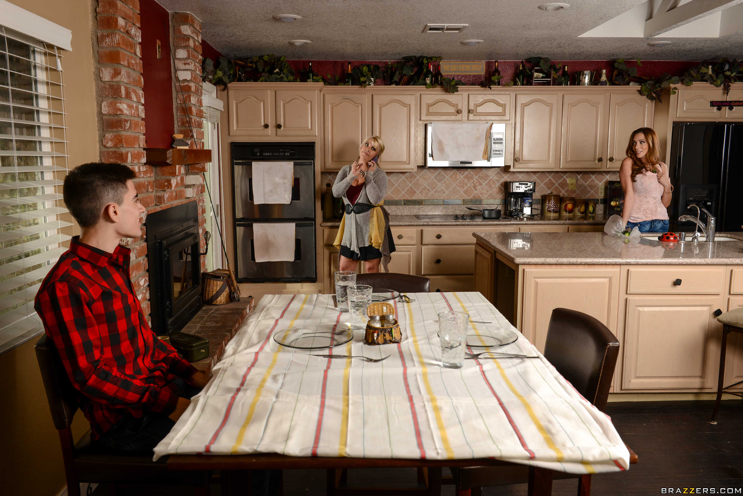 amateur photo 1000056283