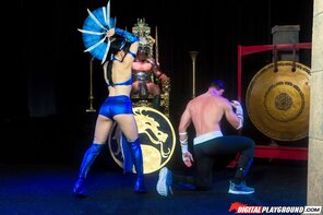 foto amadora Aria Alexander Mortal Kombat A XXX Parody