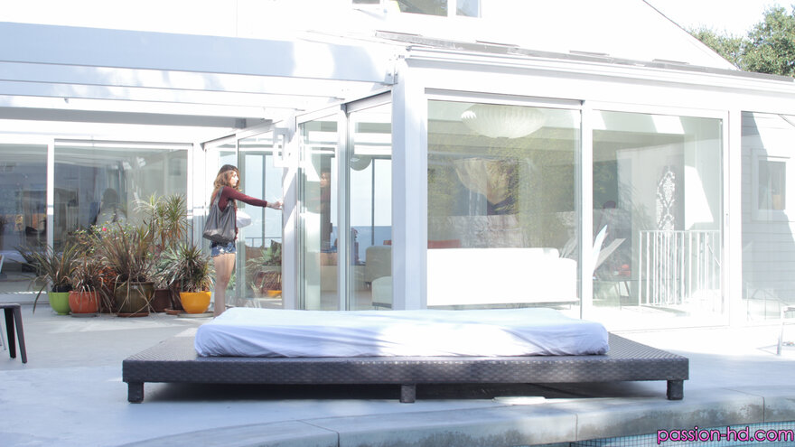 phd_18yo_karinawhite_photos_001