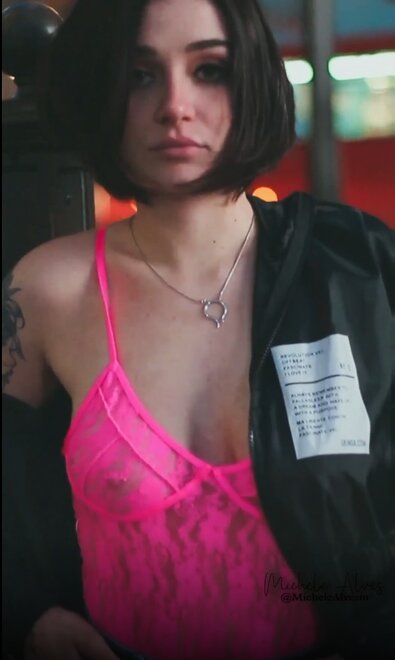 2EDD848C-69E7-435A-9242-9E92E8EC19DF