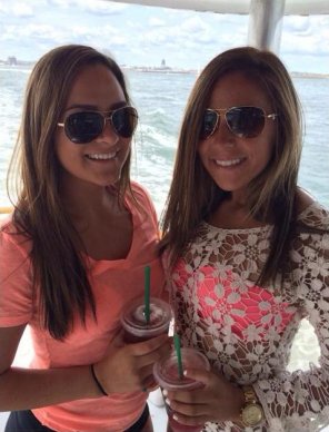 photo amateur Two beauties on a boat.