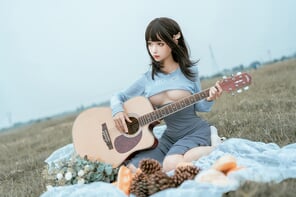 アマチュア写真 Chunmomo-蠢沫沫-Guitar-Sister-3