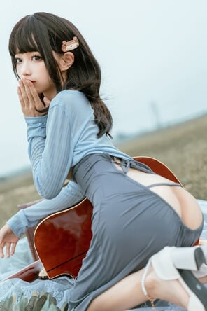 foto amatoriale Chunmomo-蠢沫沫-Guitar-Sister-29